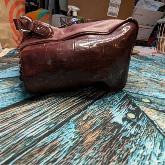 Dana Buchman faux leather medium Burgundy handbag Purse - Picture 4 of 6